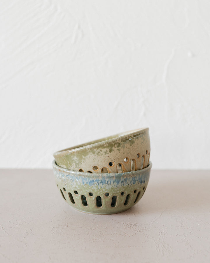 Berry Bowl w/ Reactive Glaze