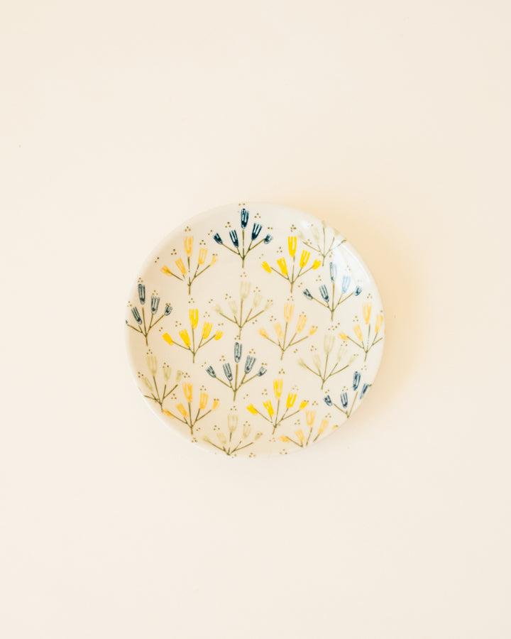 Buttercup Stoneware Plate