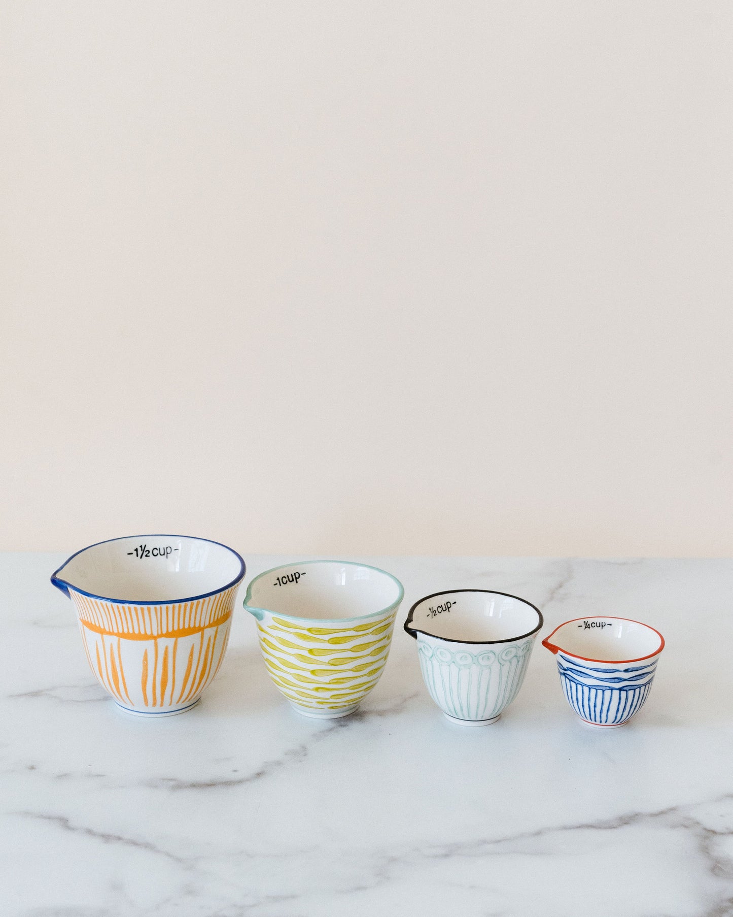 Striped Pattern Measuring Cups