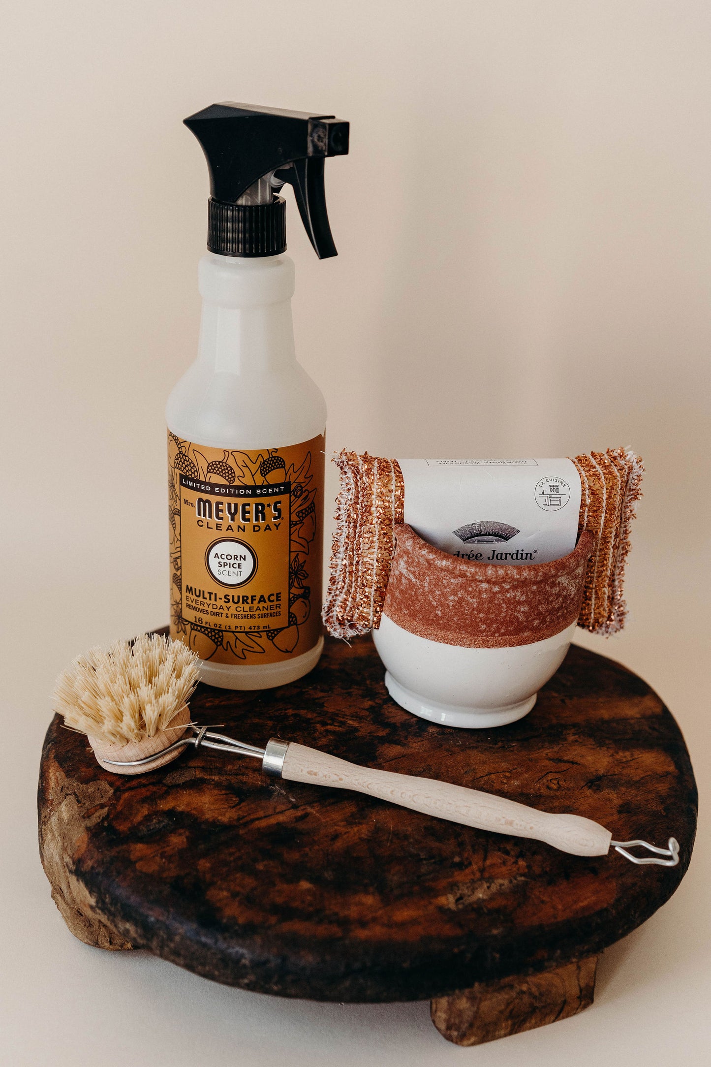 stoneware sponge holder