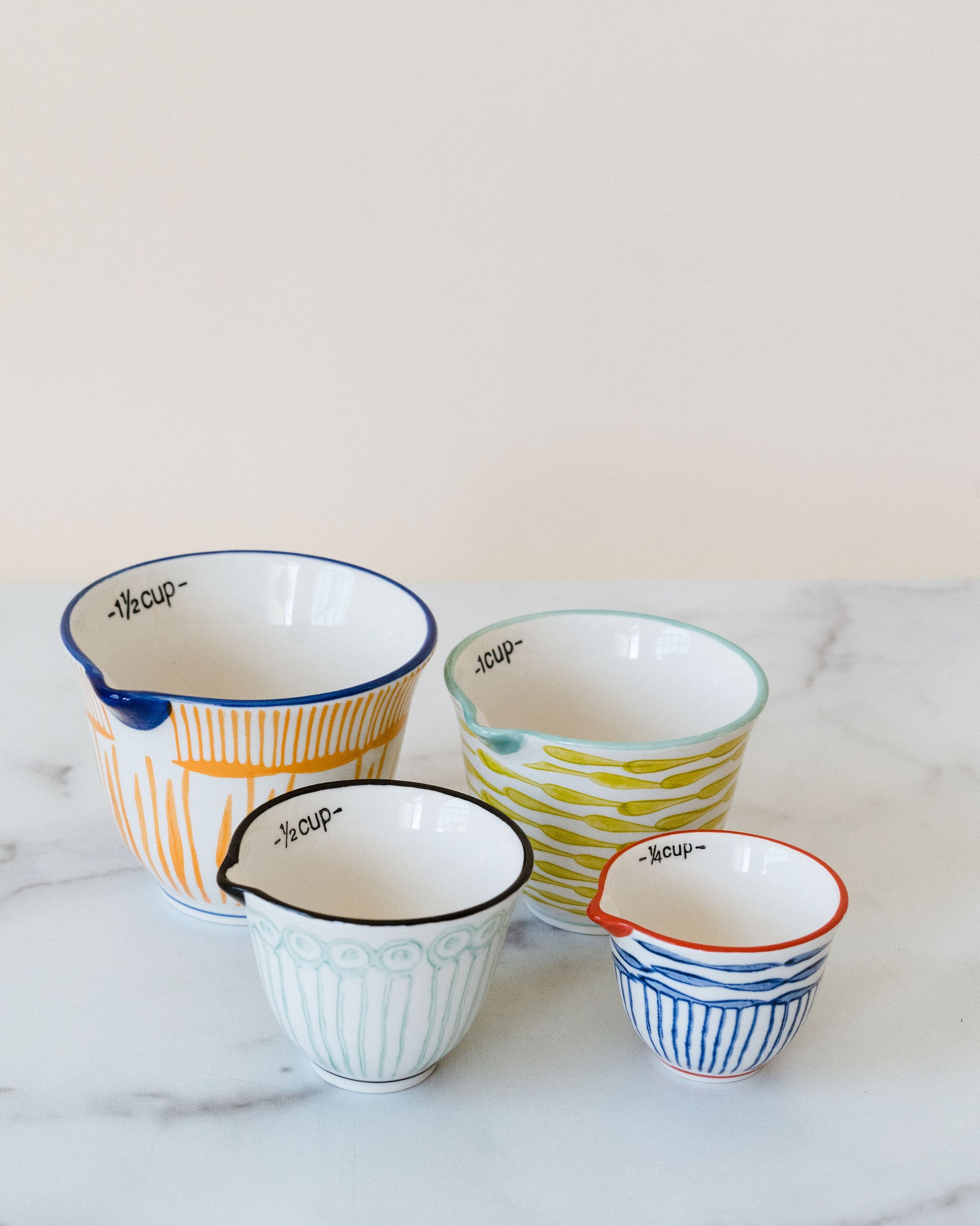 Striped Pattern Measuring Cups