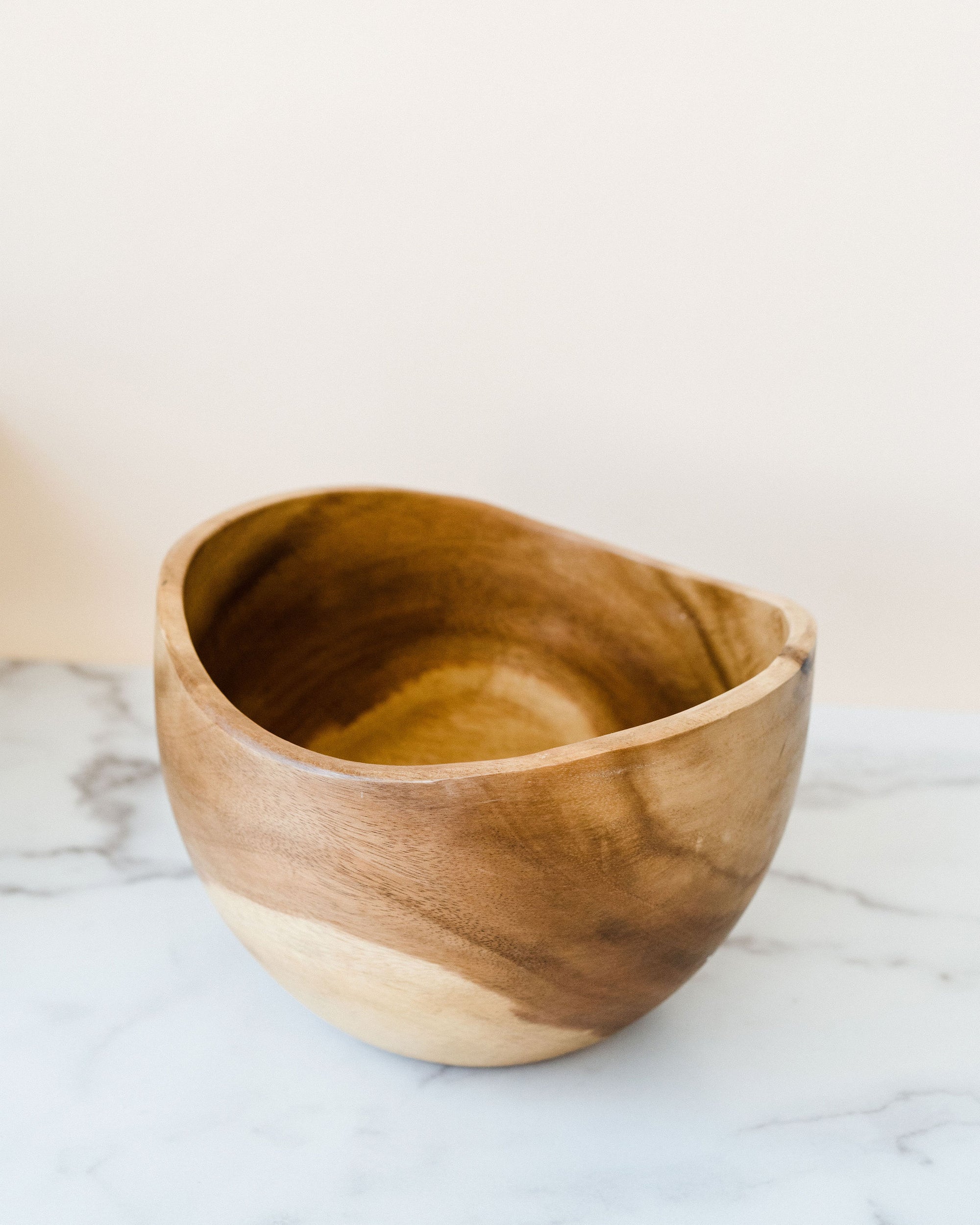 Round Acacia Wood Bowl